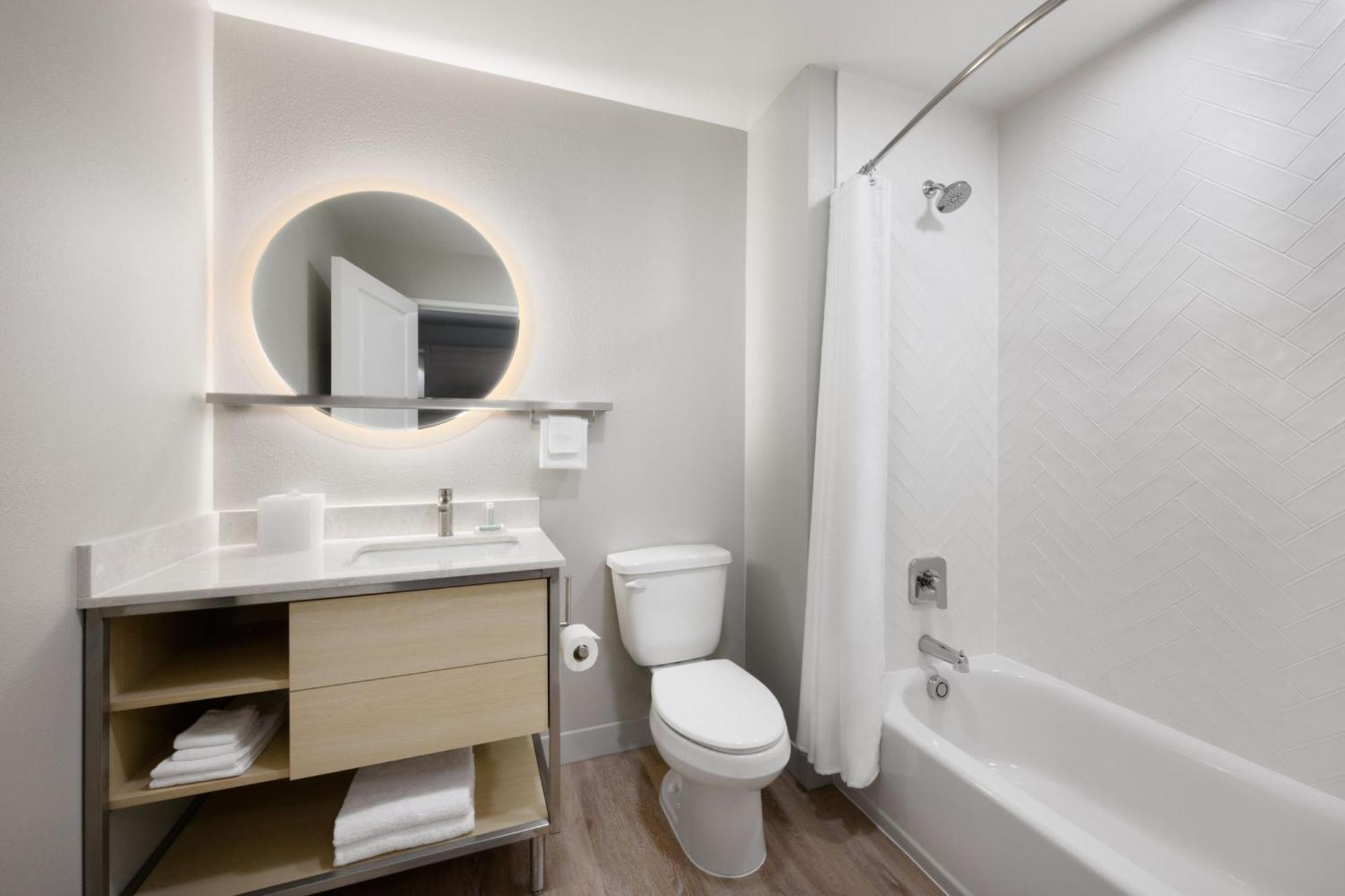 Towneplace Suites By Marriott Oxford Al Екстериор снимка